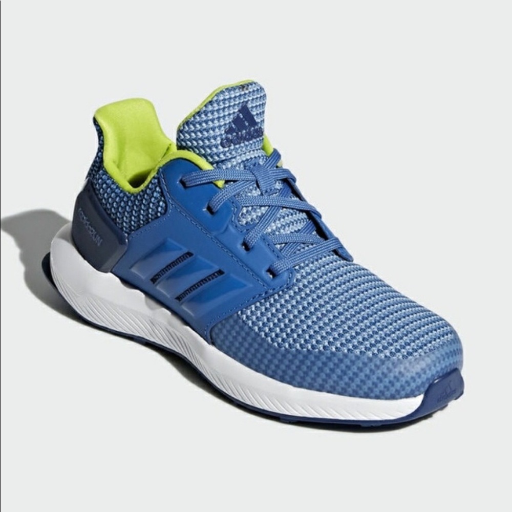 NIB Big Boy Size 6 Adidas Rapidarun Sneakers